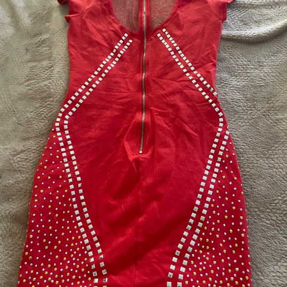 Dress - Picture 2 of 3